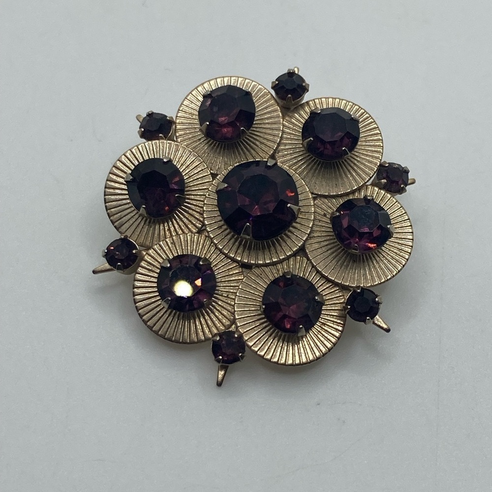 Vtg Purple Crystal Circle Design Flora Flower Brooch 1.5”